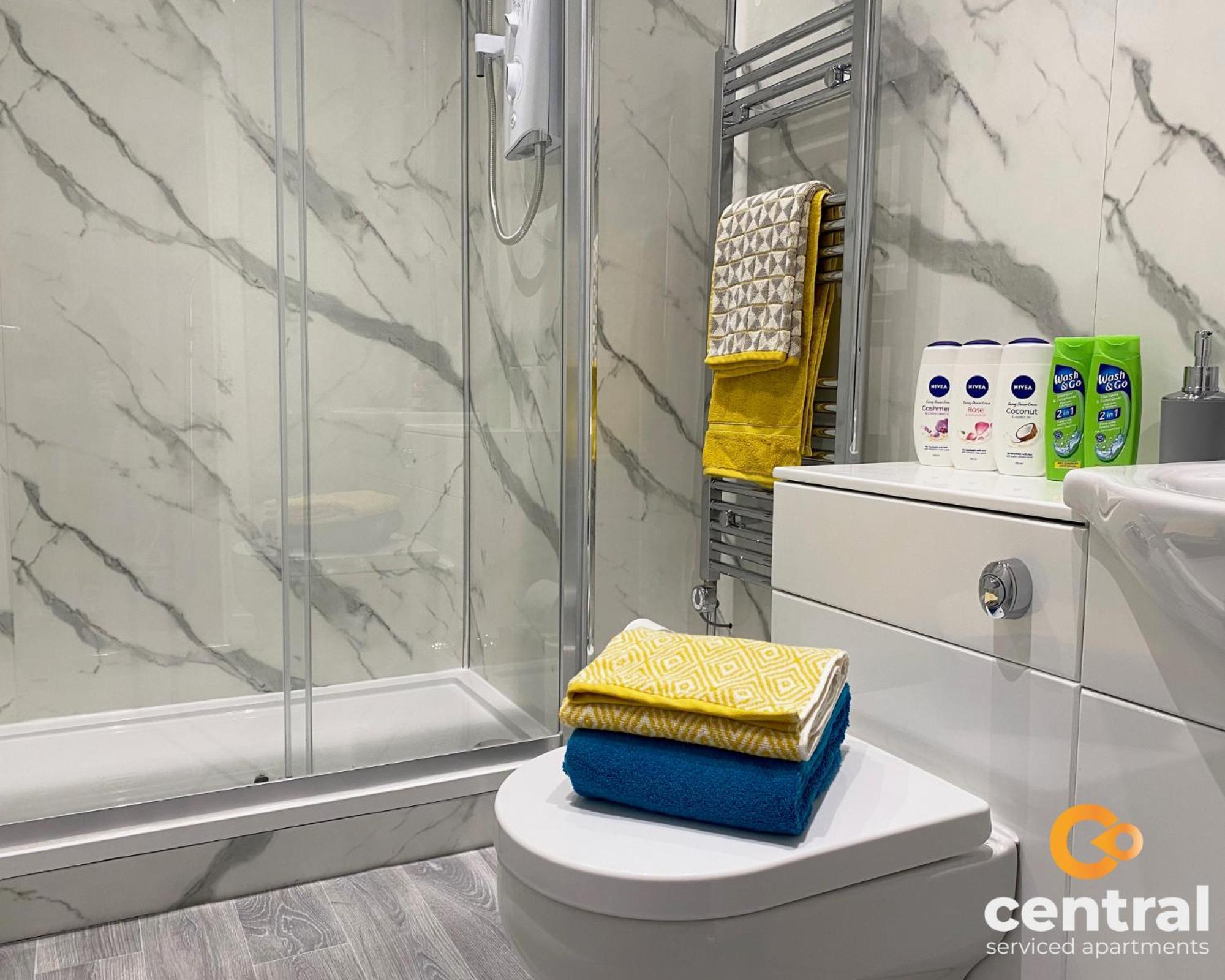Central Serviced Apartments - Cosy 1 Bedroom - Modern - Close To Transport Links - Quiet Neighbourhood - Fast Wifi - Fully Equipped - Smart Tvs In All Rooms - Monthly Stays Welcome - Free Street Parking - Ideal Relocation To Dundee Accommodation 외부 사진
