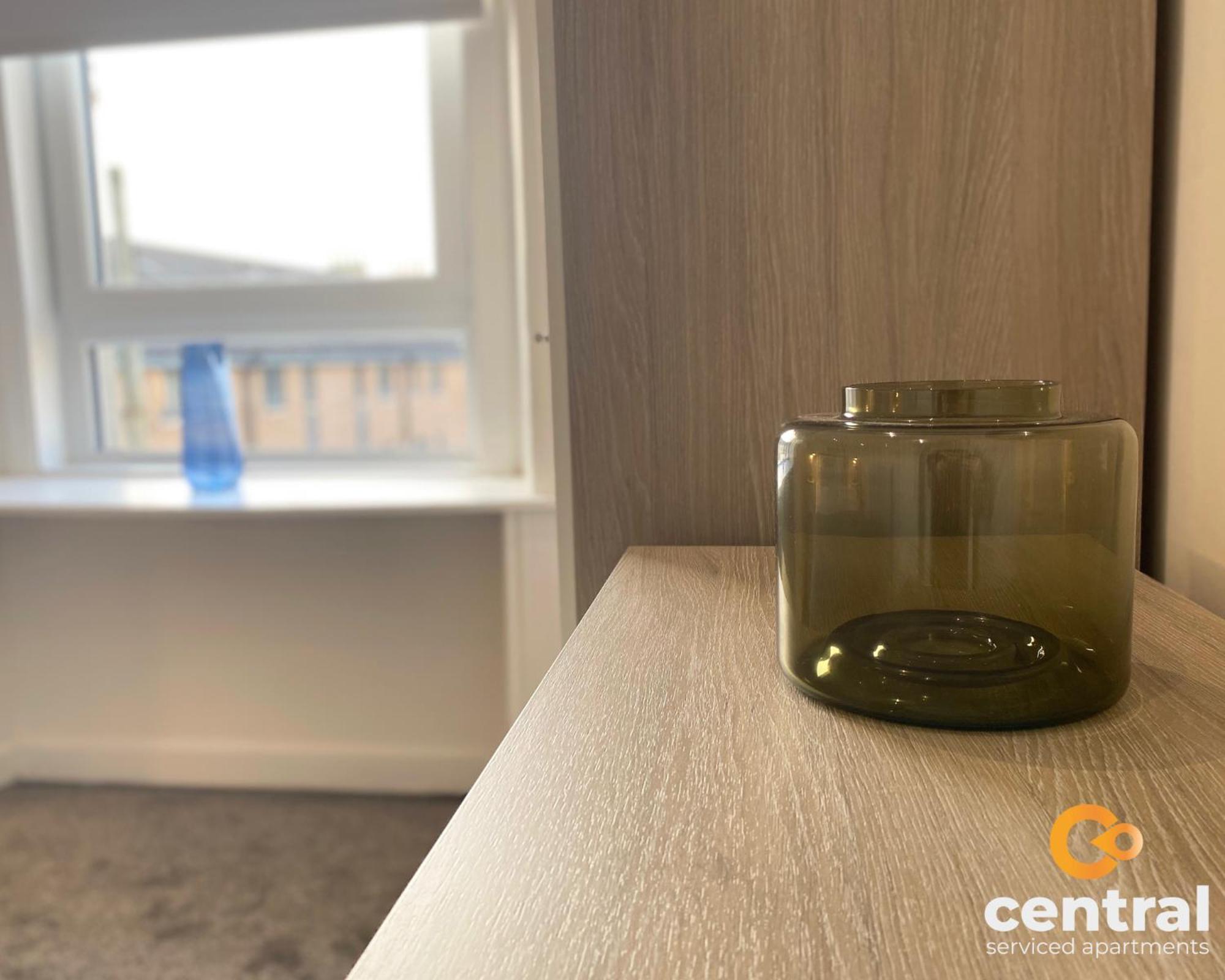 Central Serviced Apartments - Cosy 1 Bedroom - Modern - Close To Transport Links - Quiet Neighbourhood - Fast Wifi - Fully Equipped - Smart Tvs In All Rooms - Monthly Stays Welcome - Free Street Parking - Ideal Relocation To Dundee Accommodation 외부 사진