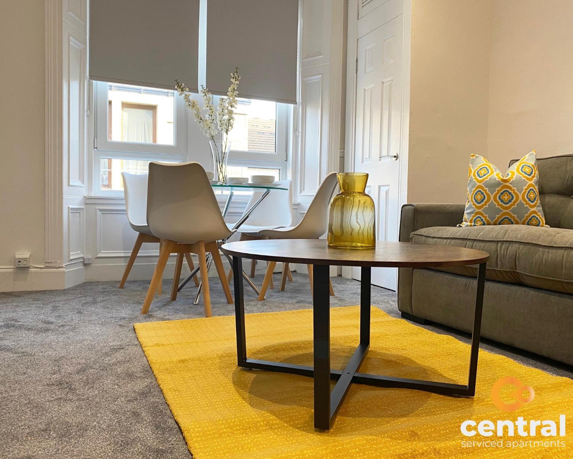 Central Serviced Apartments - Cosy 1 Bedroom - Modern - Close To Transport Links - Quiet Neighbourhood - Fast Wifi - Fully Equipped - Smart Tvs In All Rooms - Monthly Stays Welcome - Free Street Parking - Ideal Relocation To Dundee Accommodation 외부 사진